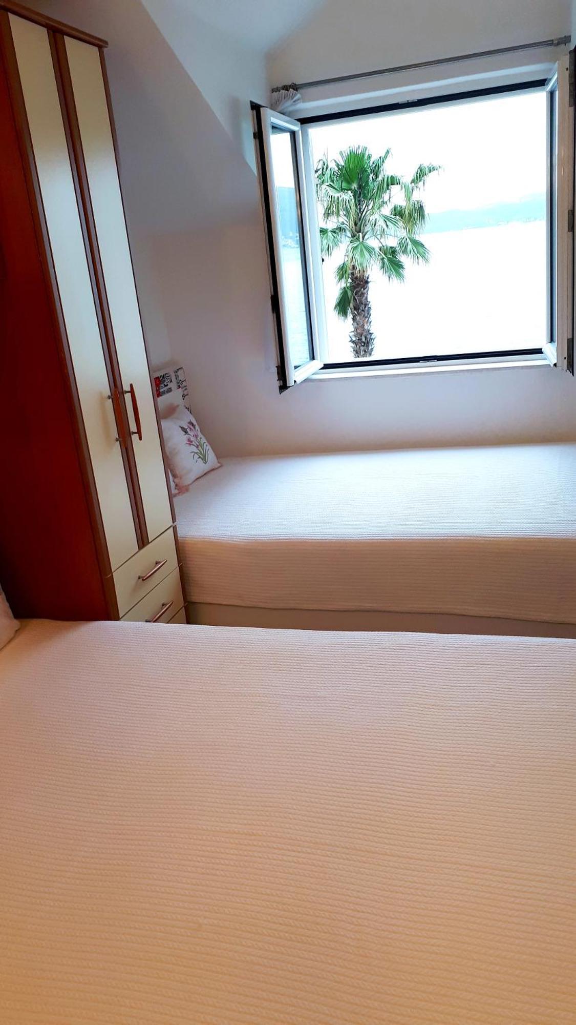 Apartmani Kalinic Bijela Pokoj fotografie
